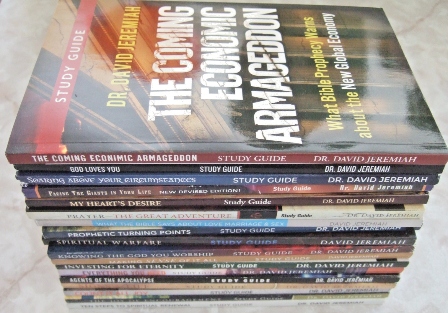 DR. DAVID JEREMIAH CHRISTIAN STUDY GUIDES LOT OF 18 NO DUPLICATES VGC #4
