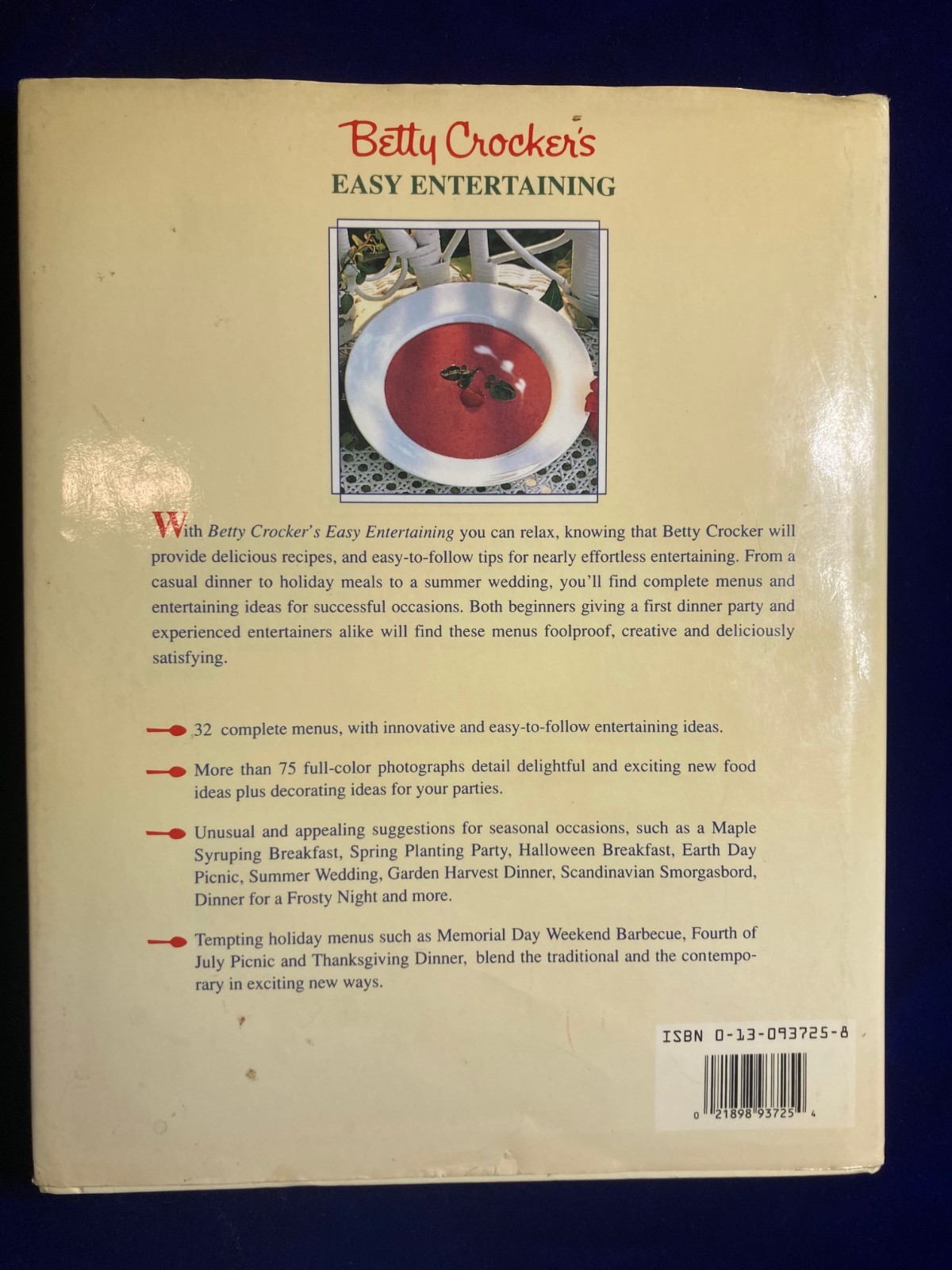 Betty Crocker’s Easy Entertaining. 1992 FIRST EDITION.