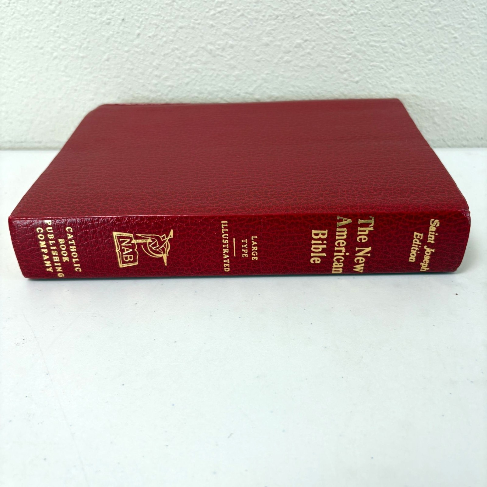 New American Bible Saint Joseph Edition Catholic Book Publishing Large Type