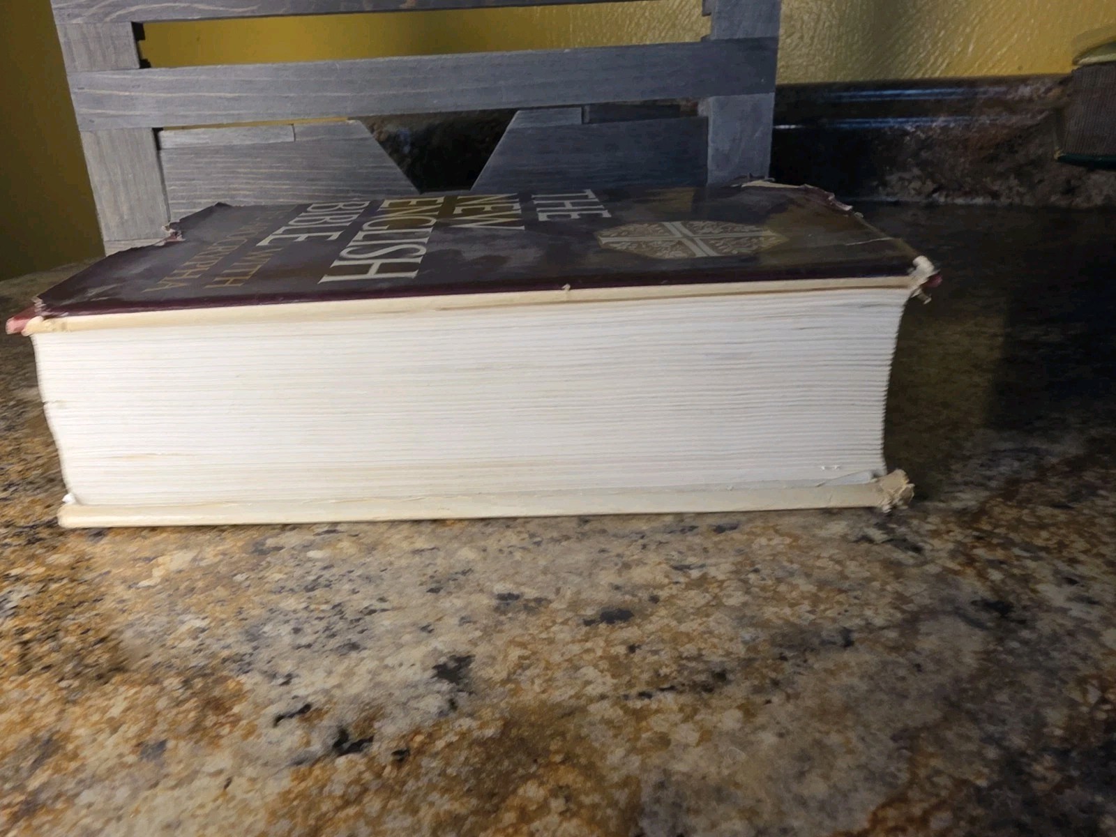Vintage 1970 The New English Bible With Apocrypha Hardcover Book