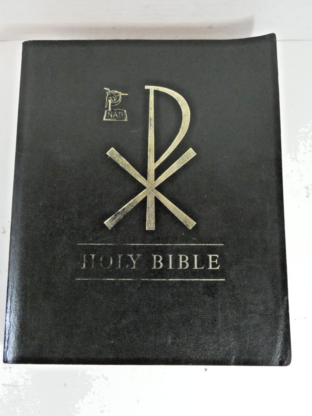 NEW AMERICAN BIBLE w Apocrypha Catholic Press Soft Cover 1971