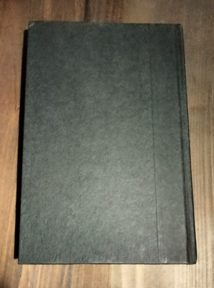 TIED UP IN KNOTS (First Edition) by Andrea Tantaros HC – 241 Pages – Pre-owned