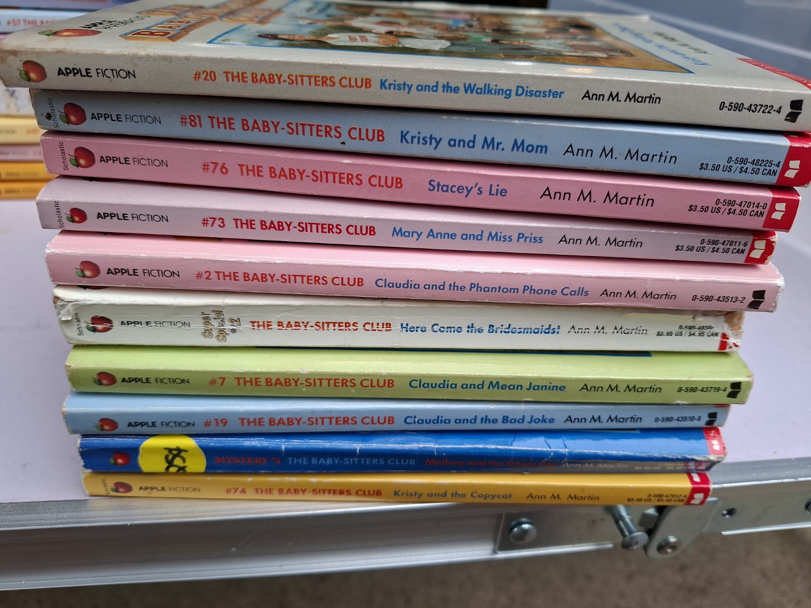 Mixed Lot Of 42 Babysitters Club Books From The 80s & 90s Ann M. Martin