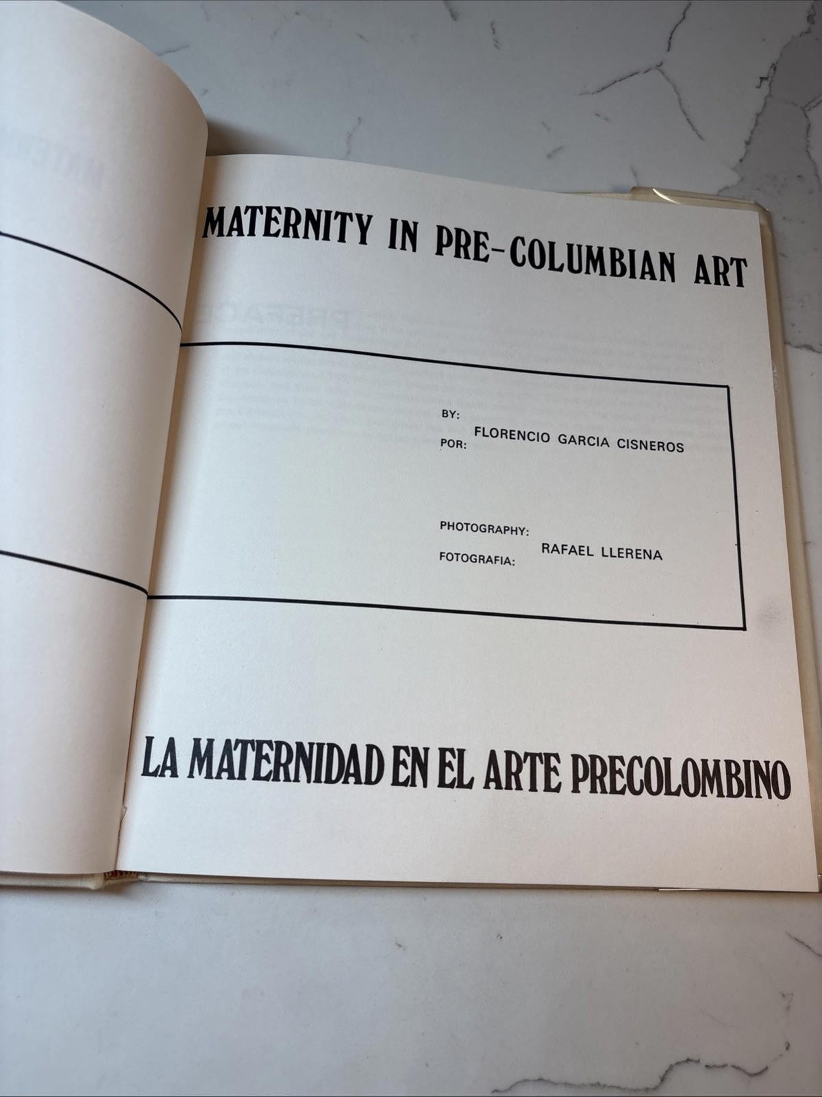 Maternity in Pre-Columbian Art La Maternidad en el Arte Llerena 1970