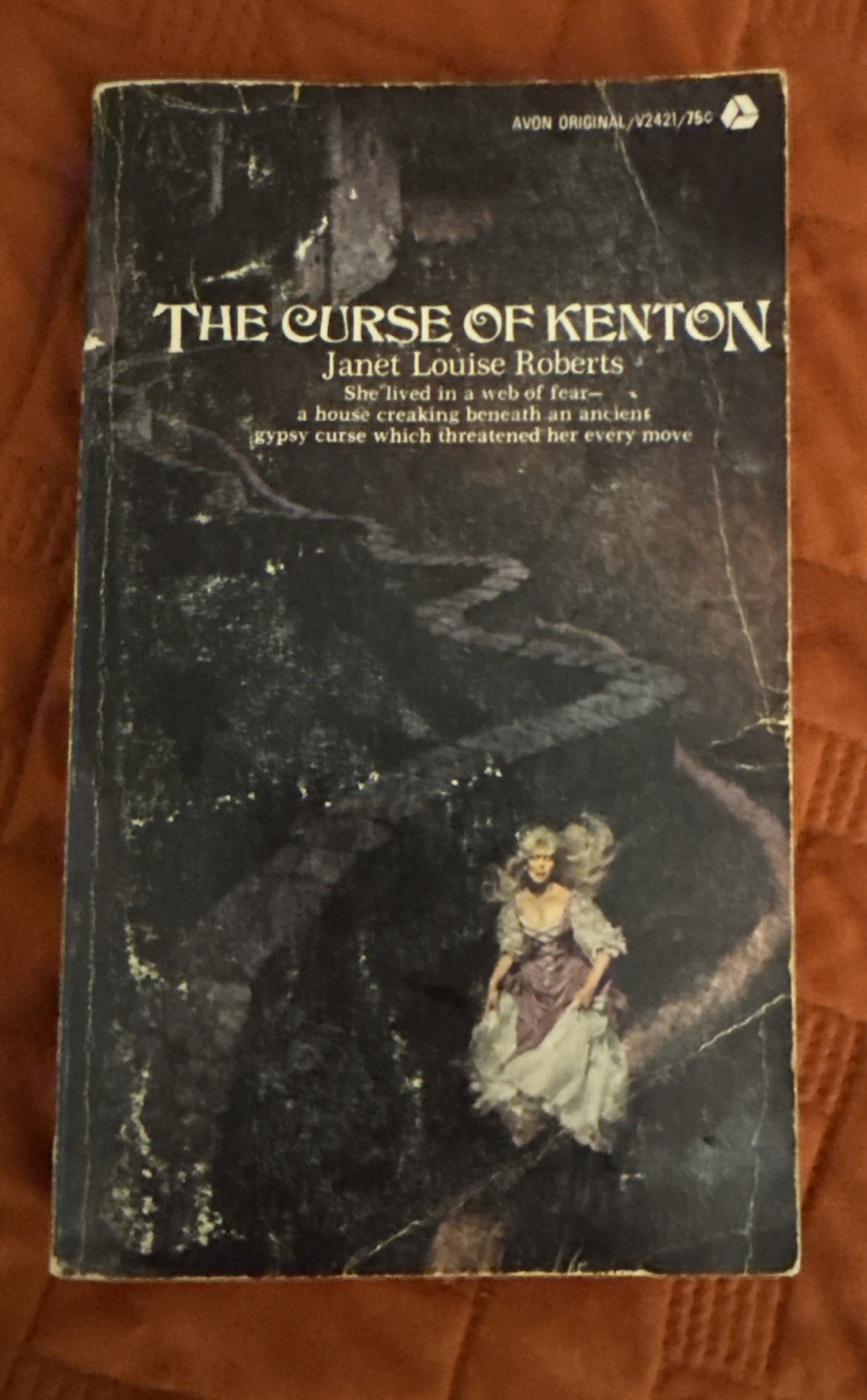 VINTAGE The Curse of Kenton – Janet Louise Roberts (Avon Original) PB