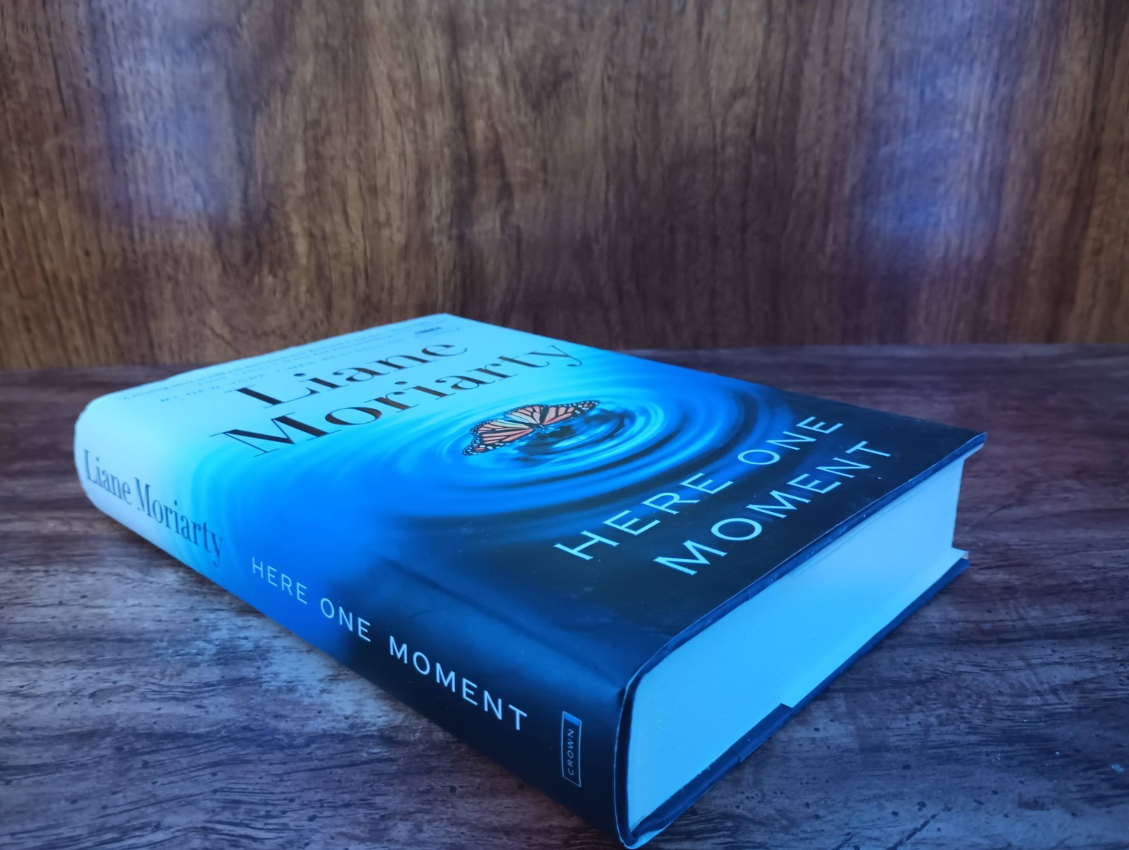 Here One Moment Liane Moriarty 2024 HC Psychological Thriller Women 512pp VG