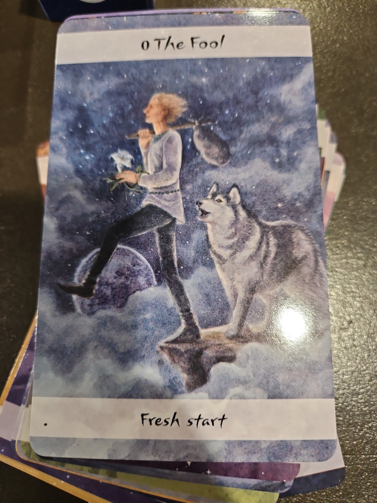 Lunar Tarot: Manifest your dreams 78 Cards 64 Page Book