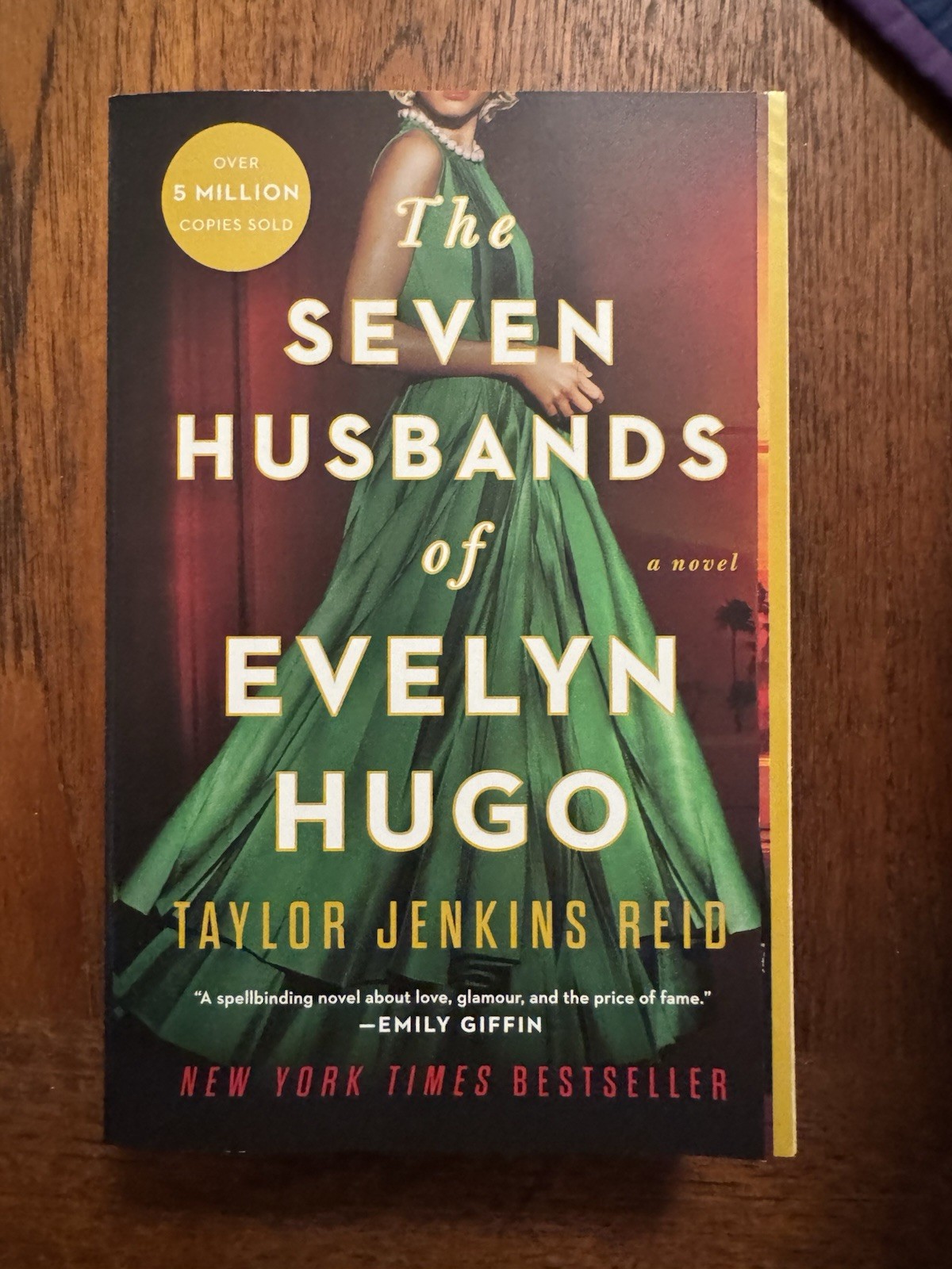 Seven Husbands of Evelyn Hugo : Taylor Jenkins Reid – Signed by Author