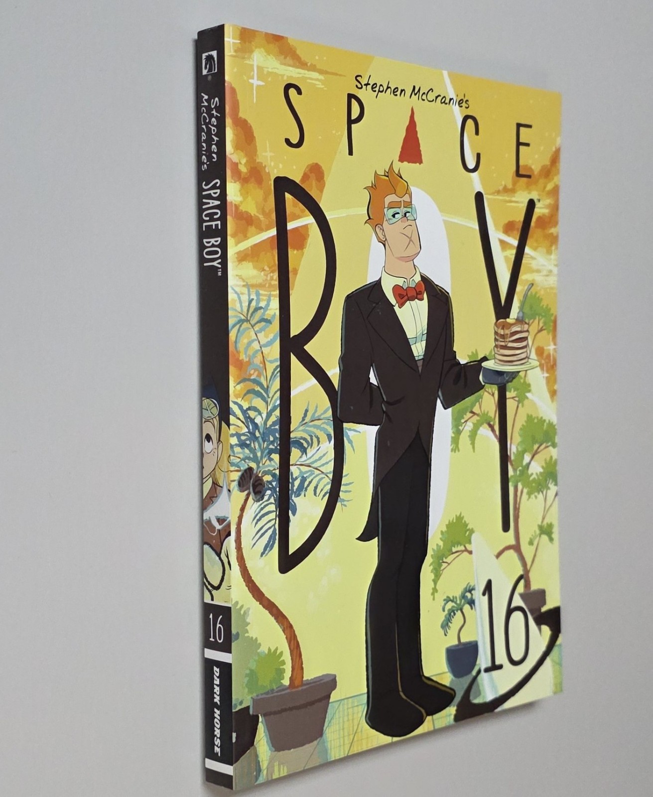 STEPHEN MCCRANIE`S SPACE BOY VOLUME 16 (Dark Horse 2023 TPB SC GN Book)