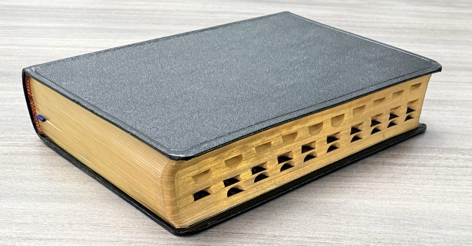 Unmarked 1971 KJV Dickson New Analytical Indexed Bible; Black Leather Thumb Tabs