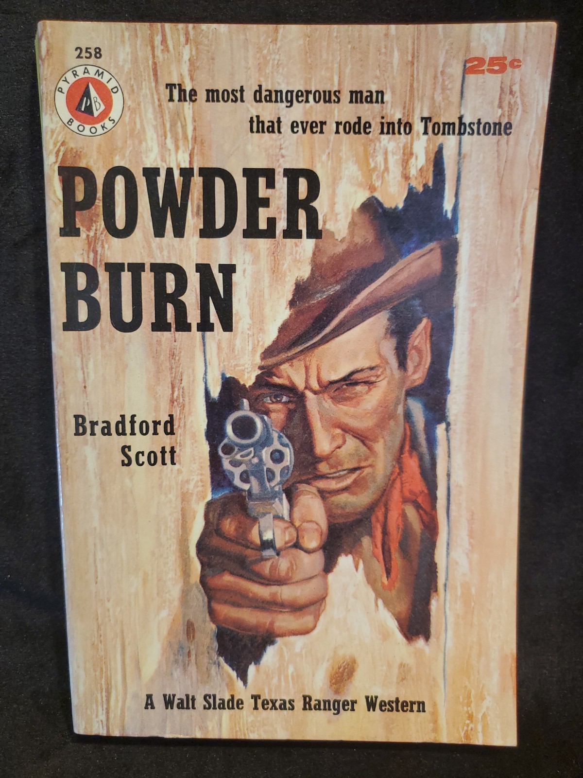 1957 First Edition Powder Burn Bradford Scott Pyramid 258 UNREAD Near Mint