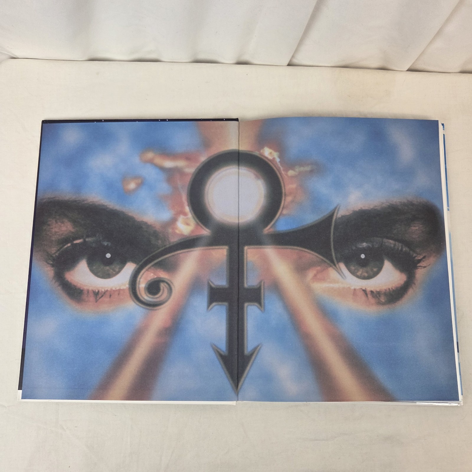 Paisley Park Archives Exhibition Series Tour Book Prince Illustrated Book