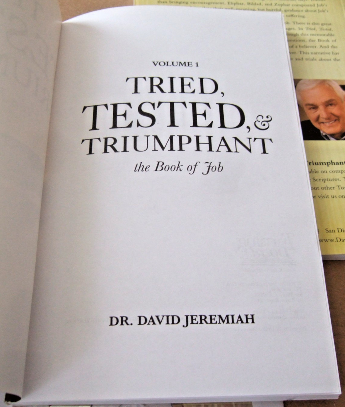 DR. DAVID JEREMIAH STUDY GUIDES TRIED, TESTED & TRIUMPHANT 2010 VOL 1-2 +CD