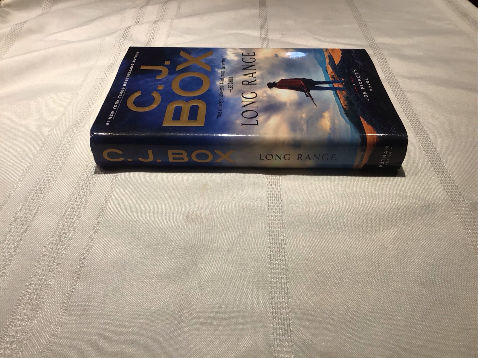 C.J. Box LONG RANGE-A Joe Pickett Novel Crime Nature Fiction 2020 -368 Pages