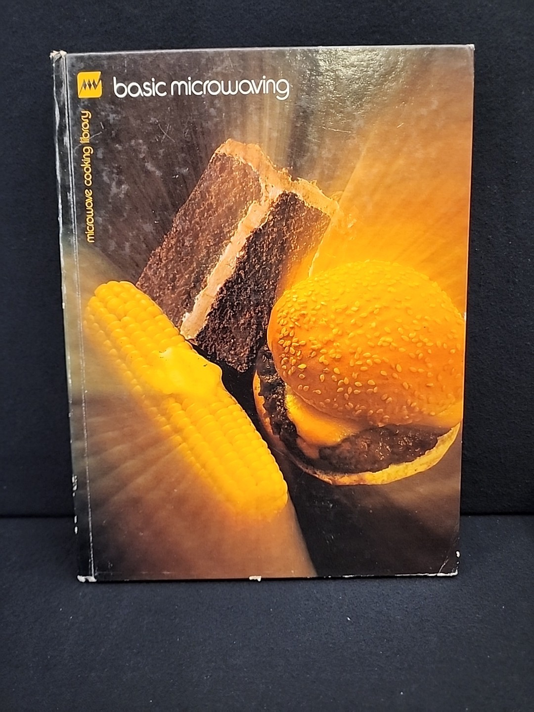 Basic Microwaving by Not Available (1978, Hardcover)