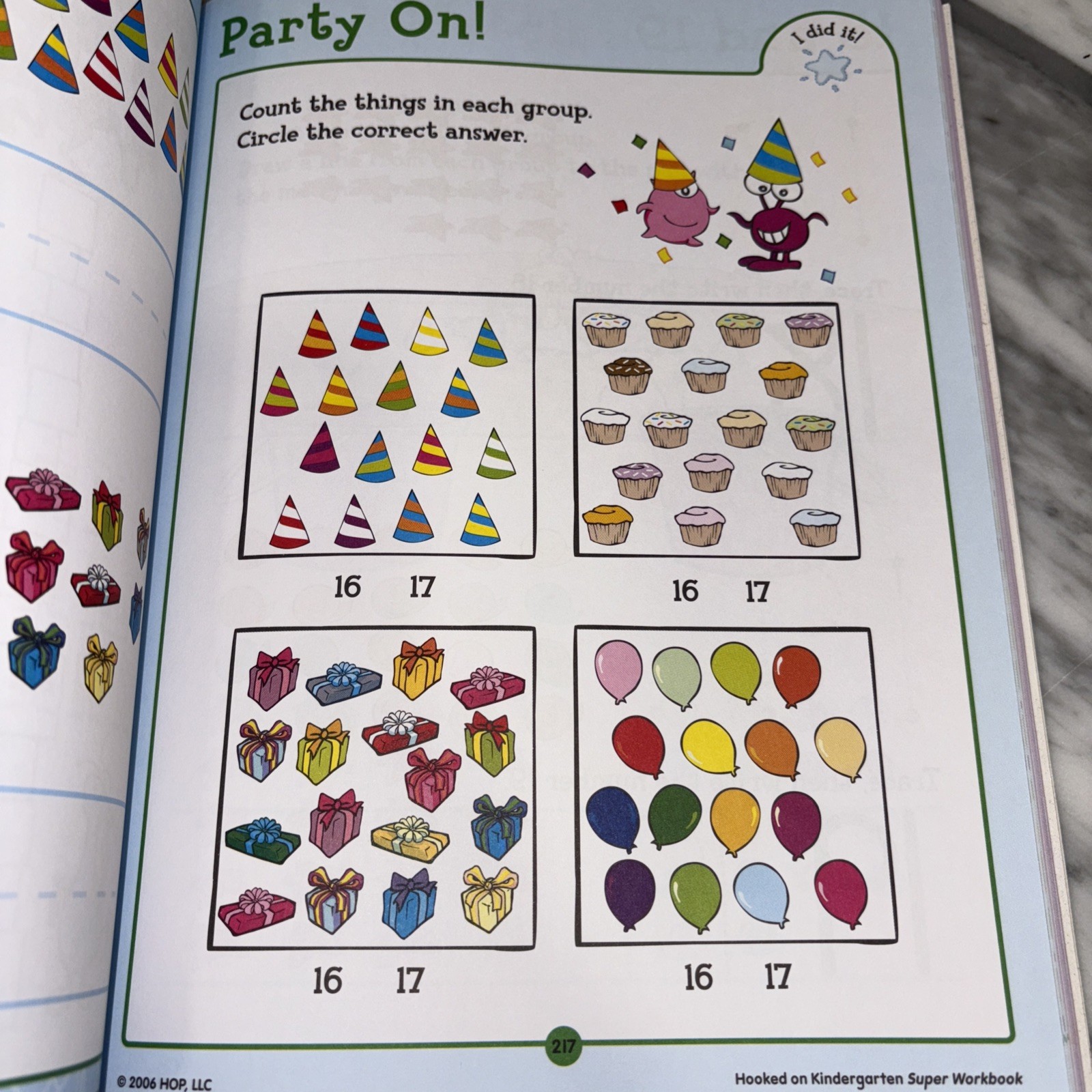 HOOKED ON KINDERGARTEN SUPER WORKBOOK By Hooked On Phonics BRAND NEW 320 Pages