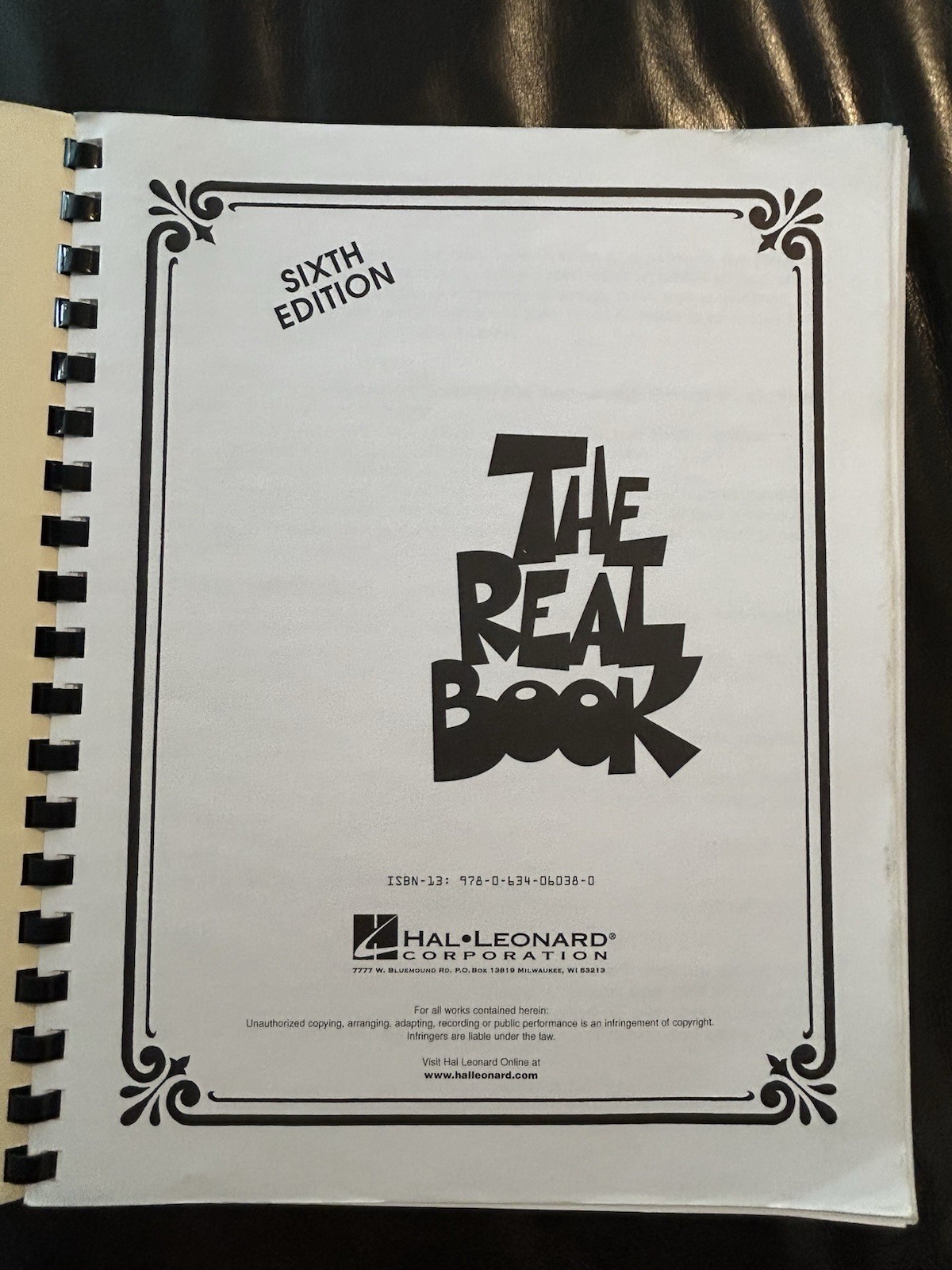 VTG Real Book Volume I Sixth Edition C Instruements by Hal Leonard 2004