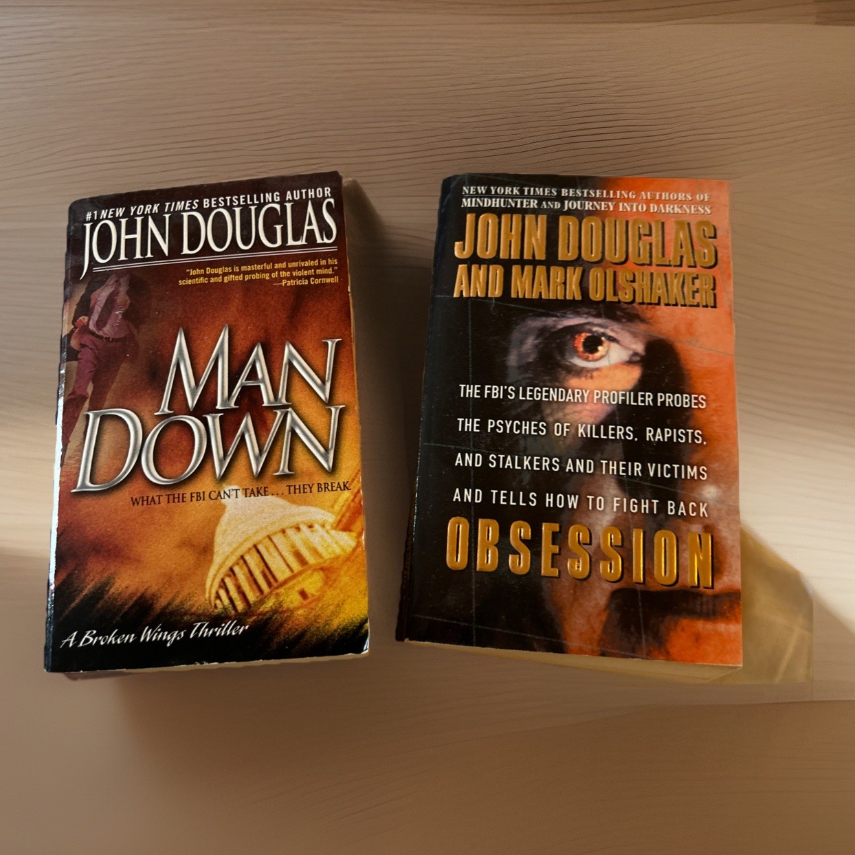Lot of 2 Books MAN DOWN + OBSESSION—John Douglas Serial killer FBI profiler PB