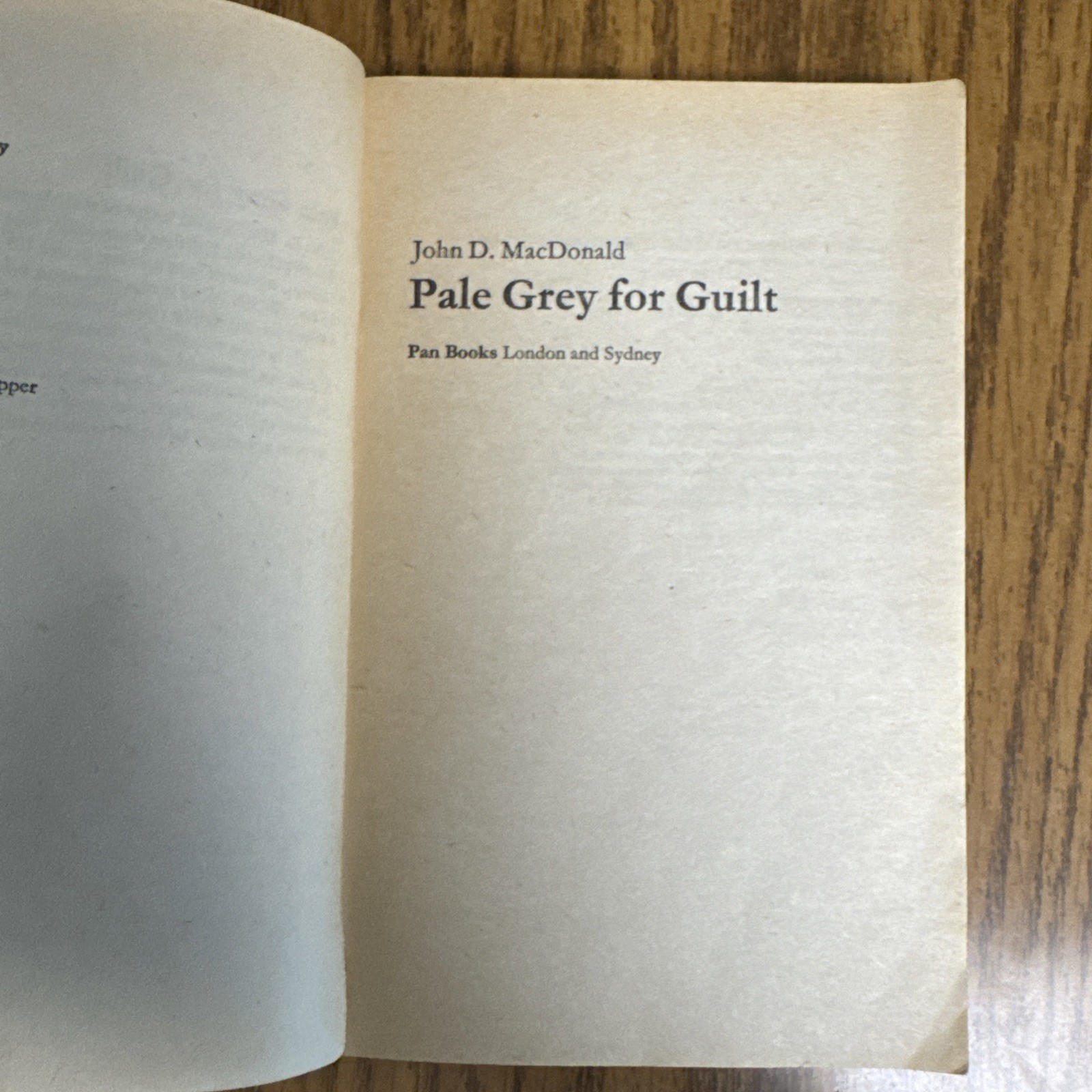 Pale Gray For Guilt John D MacDonald PB Vintage Pulp Fiction Crime Travis McGee
