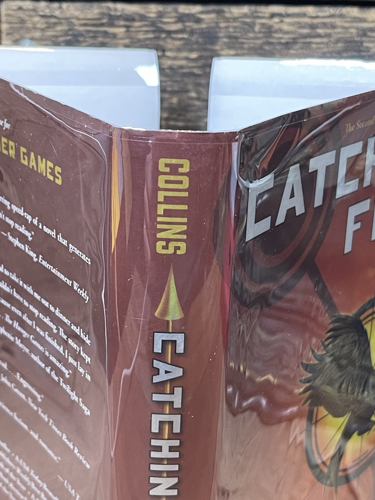 “Catching Fire” Suzanne Collins, 1st Edition First Printing 2009 HC Like New