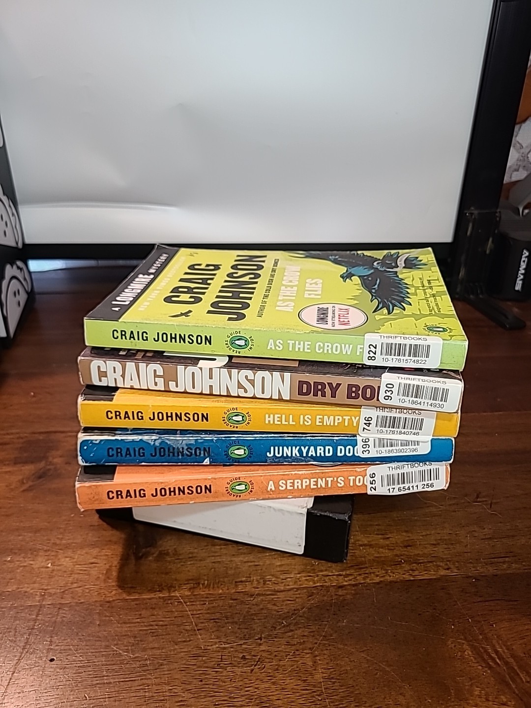 Craig Johnson 5 Book Lot – Longmire Series – Paperback 6,7,8,9,11 In Series