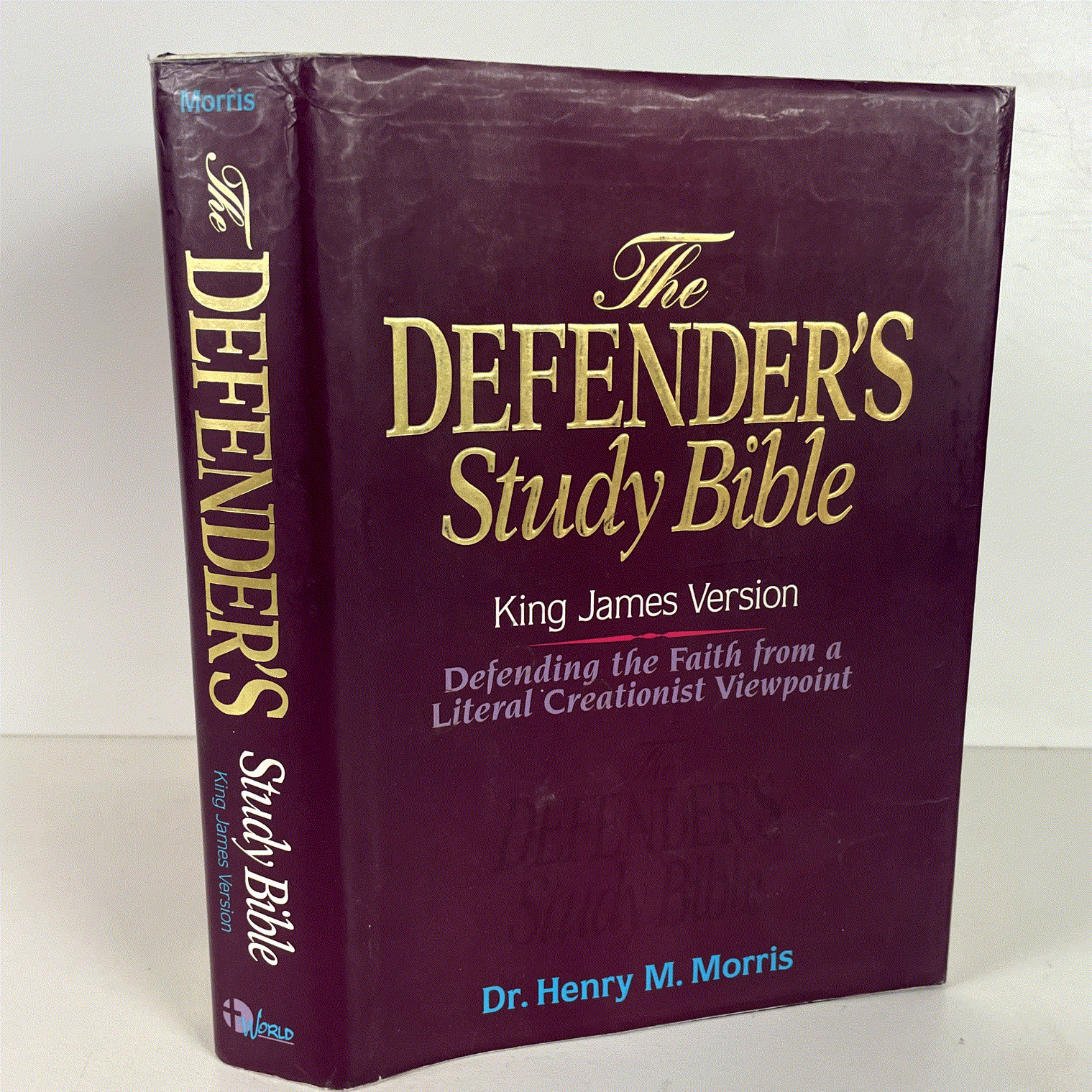 Defender’s Study Bible King James Version Dr. Henry M. Morris World Publishing